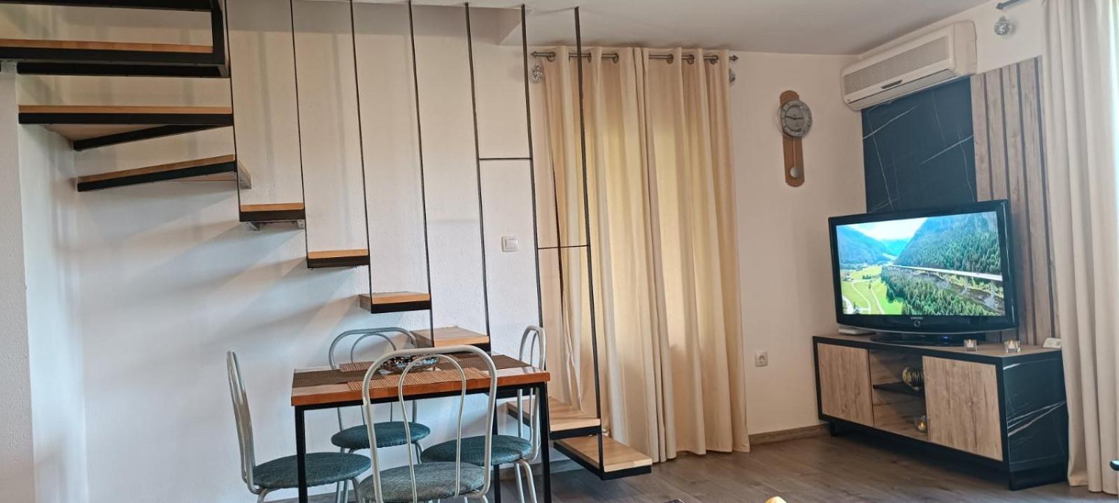 Pyramid Holiday House Visoko Bagian luar foto