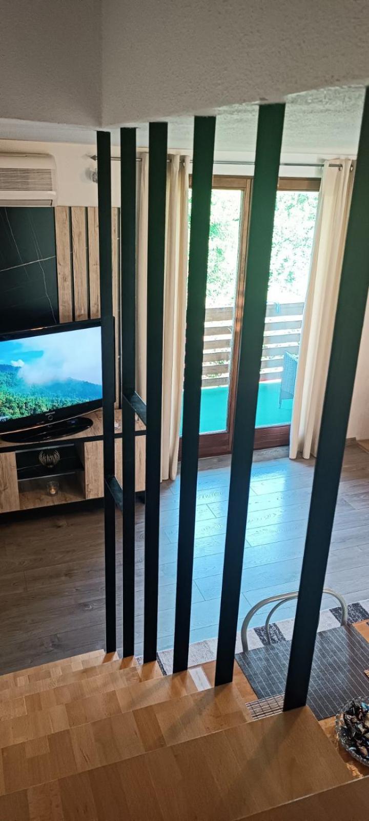 Pyramid Holiday House Visoko Bagian luar foto