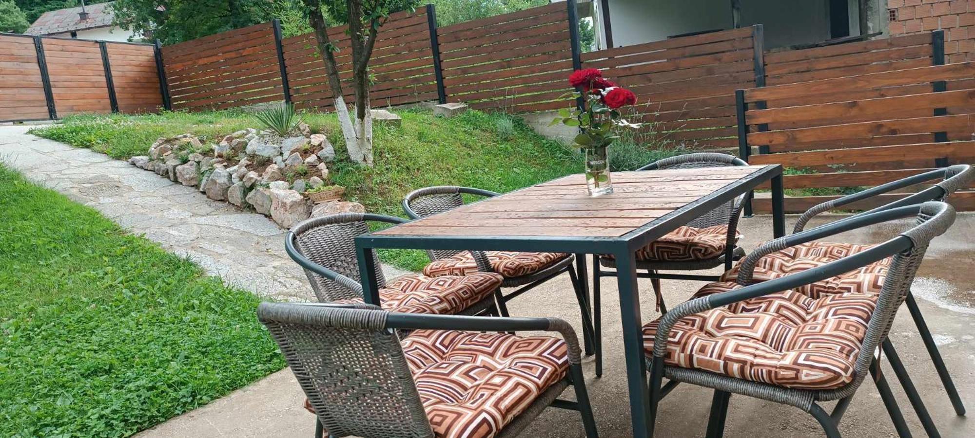Pyramid Holiday House Visoko Bagian luar foto