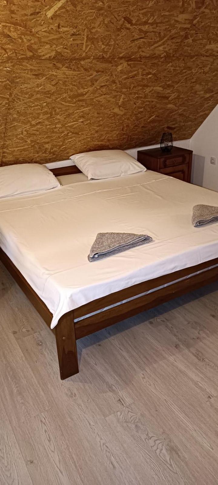 Pyramid Holiday House Visoko Bagian luar foto